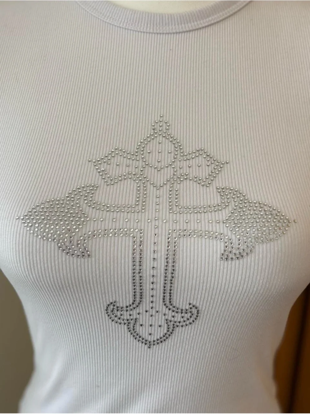 Y2K Ribbed Rhinestone Cross Crop Tee - White - Picture 4 of 6